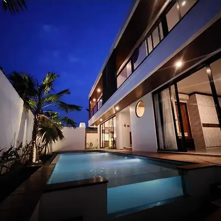 Canggu Velvet Oasis - Private Villa 3Bedroom